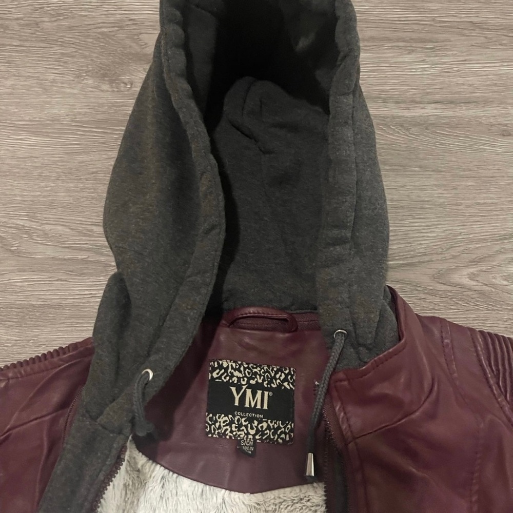 YMI Collection faux women’s hooded leather jacket - Picture 5 of 6